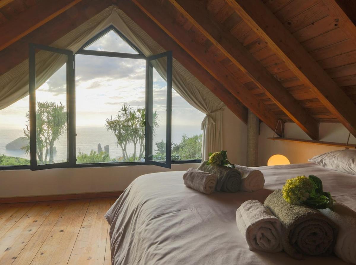 Green Oceanview Relaxing Cottage Mosteiros  Exterior photo